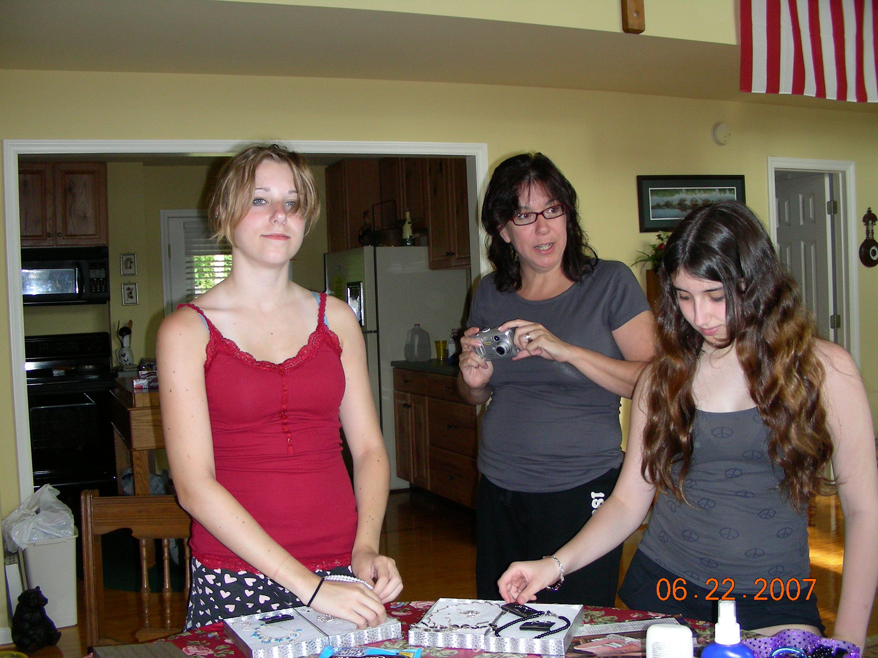 ./2007/Kerr Lake Eagles Nest/June22/DSCN1463.JPG